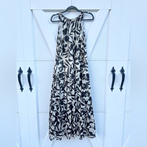 Super Natural by Secret Mission Black Monochrome Floral Emma Maxi Dress - Picture 5 of 5